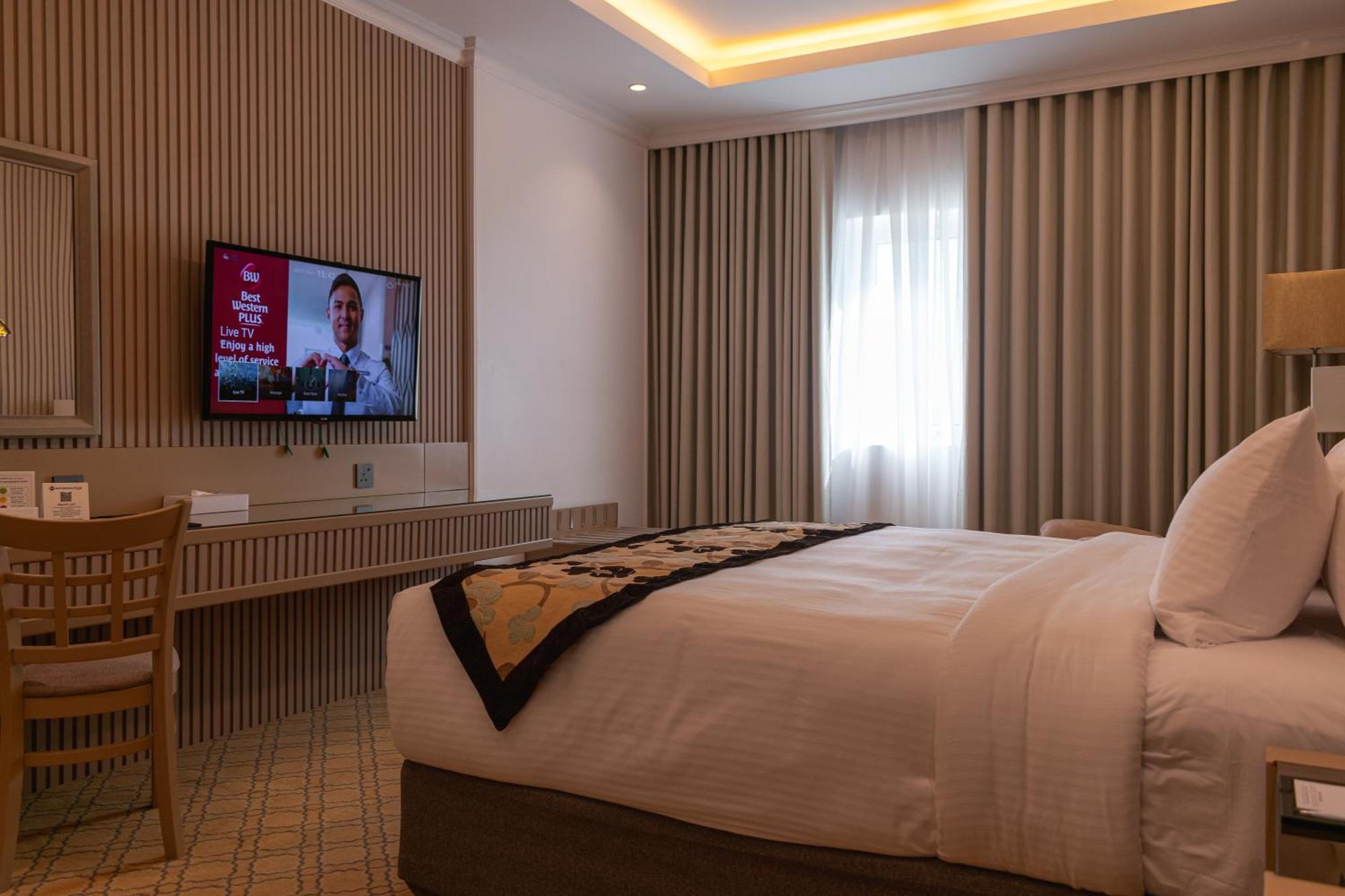 Best Western Plus Jeddah Hotel Madinah Road Екстер'єр фото