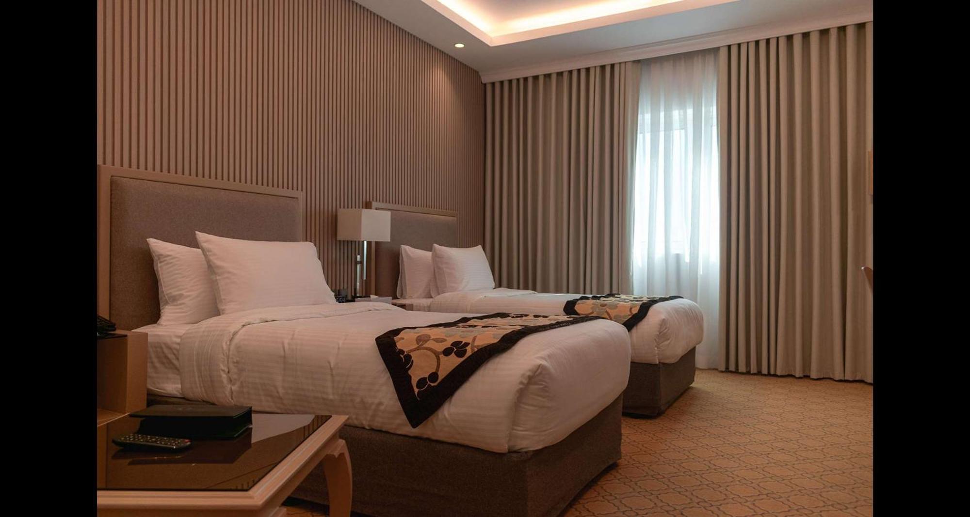Best Western Plus Jeddah Hotel Madinah Road Екстер'єр фото