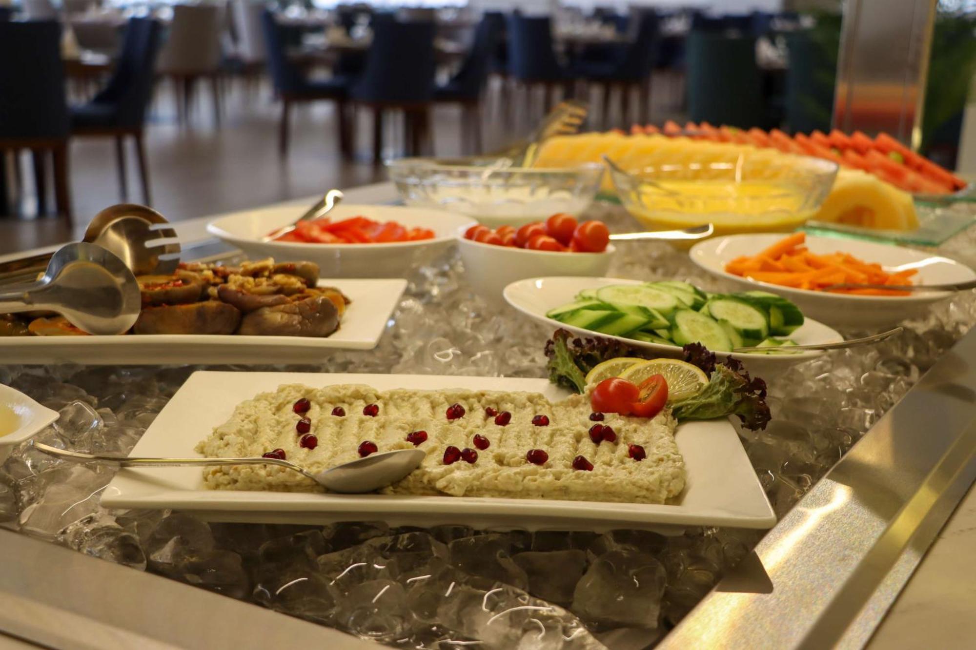 Best Western Plus Jeddah Hotel Madinah Road Екстер'єр фото