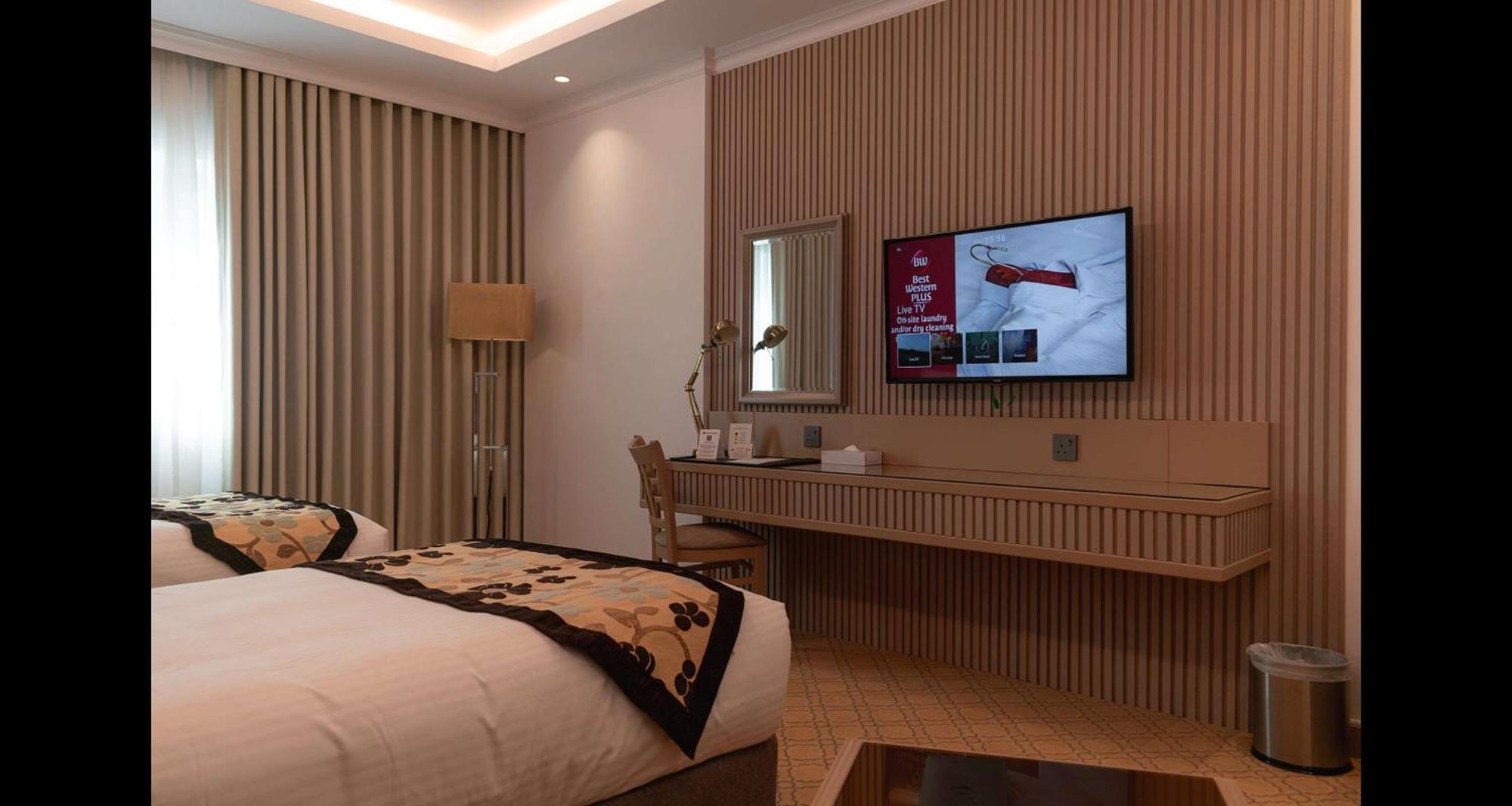 Best Western Plus Jeddah Hotel Madinah Road Екстер'єр фото