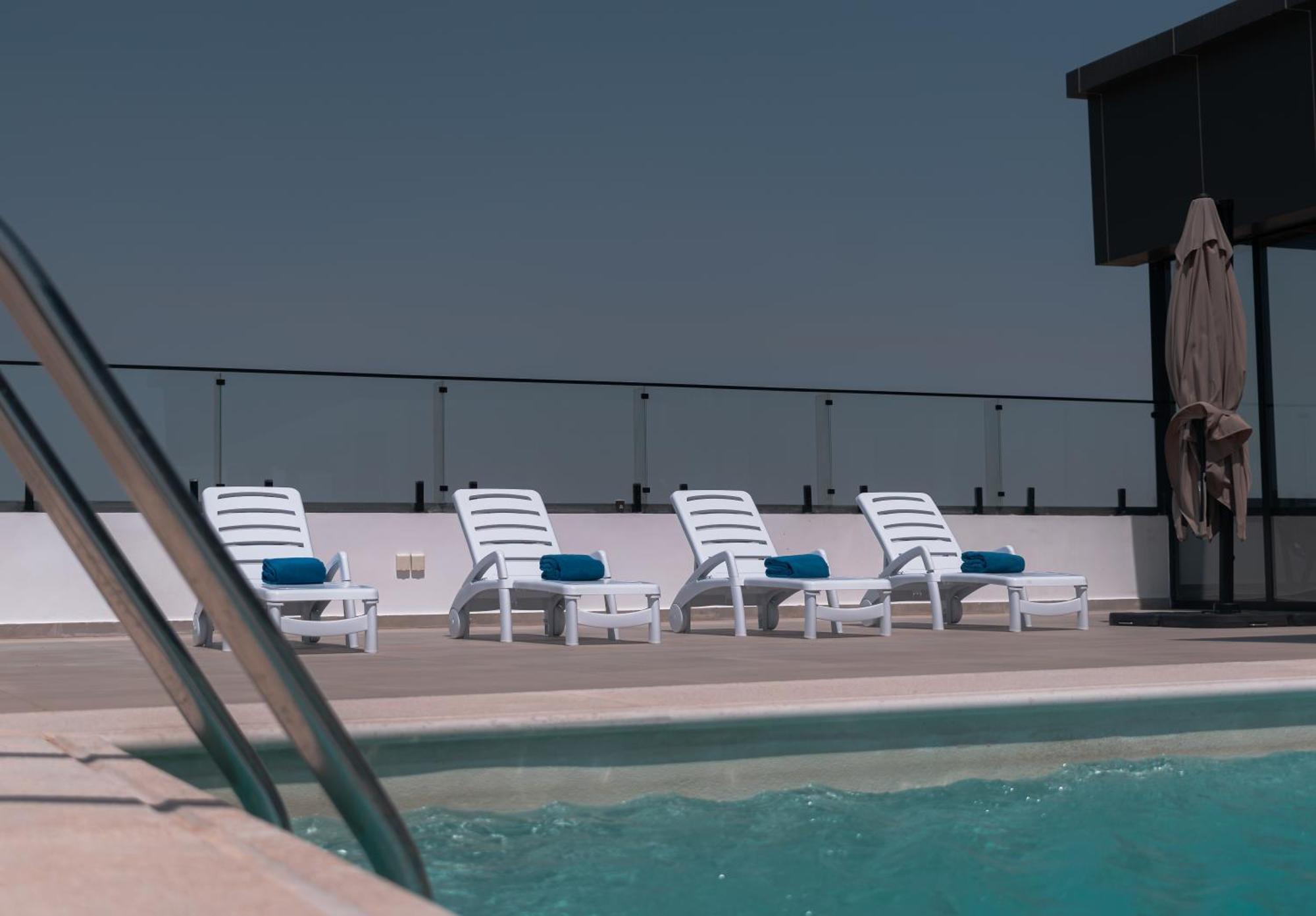 Best Western Plus Jeddah Hotel Madinah Road Екстер'єр фото