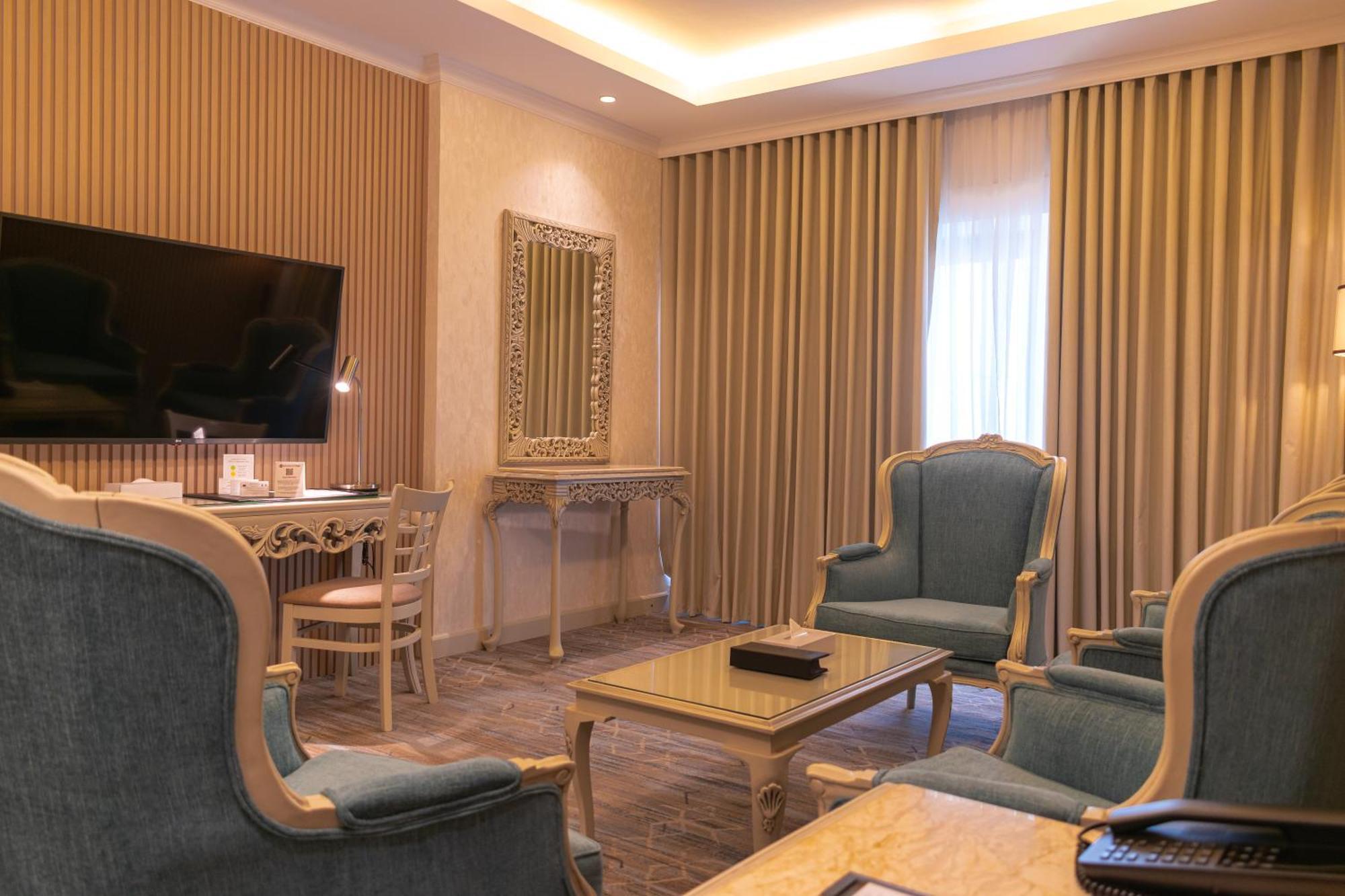 Best Western Plus Jeddah Hotel Madinah Road Екстер'єр фото