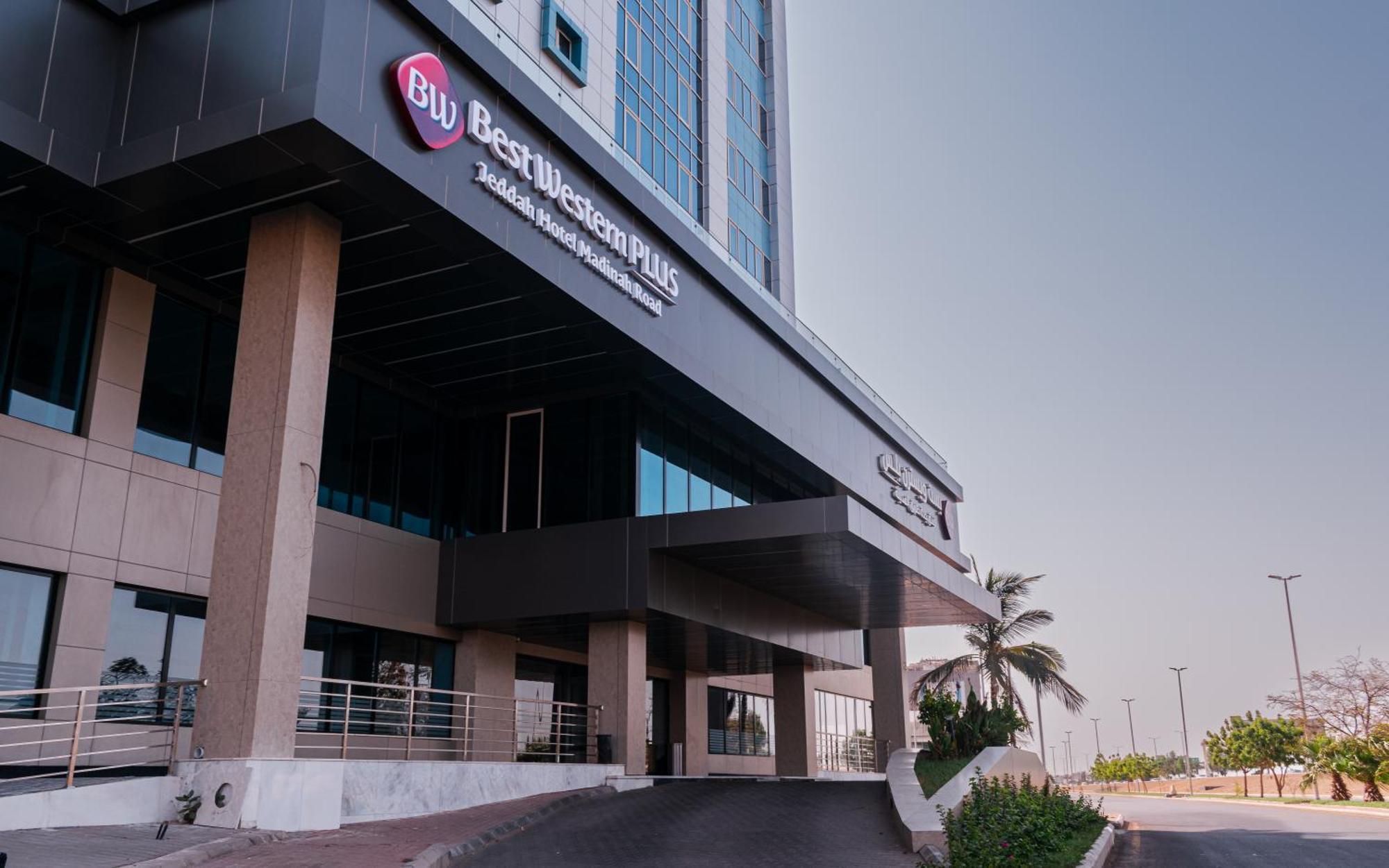 Best Western Plus Jeddah Hotel Madinah Road Екстер'єр фото